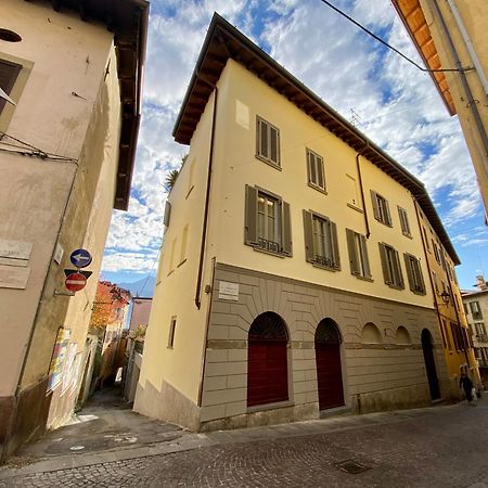 Apartament Casa Anna Lovere Zewnętrze zdjęcie